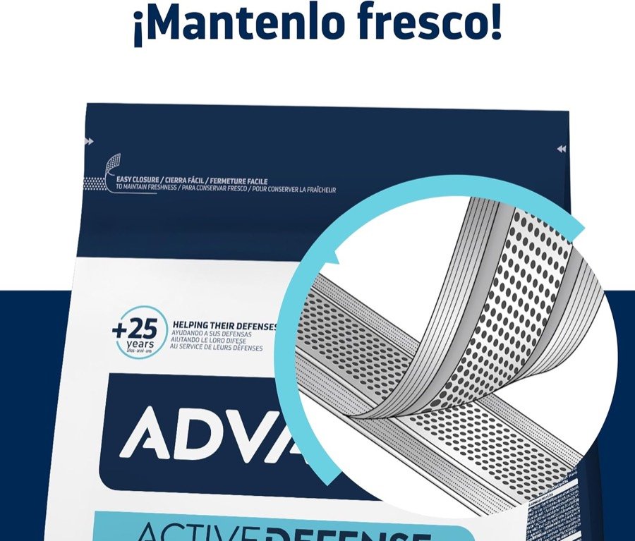 Ver imagen 5 de 6: Detalle del cierre de tira del saco de Advance para conservar el pienso fresco