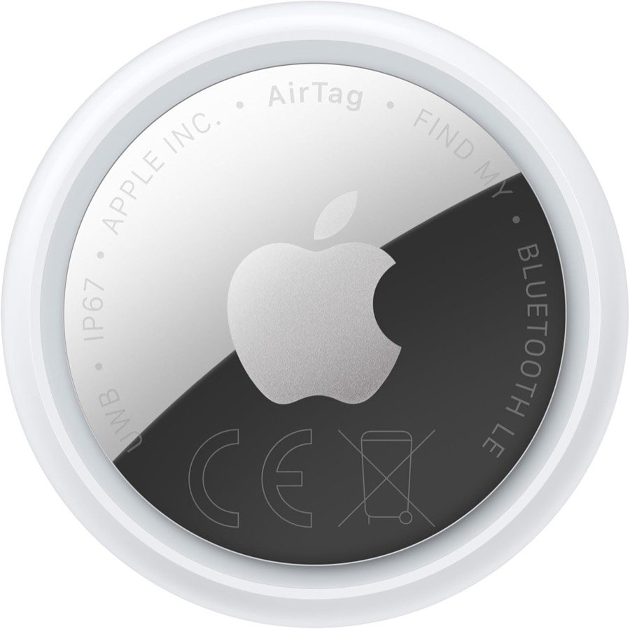 Apple AirTag de segunda generación visto de frente, con la carcasa blanca y la cara metálica con el logotipo de Apple