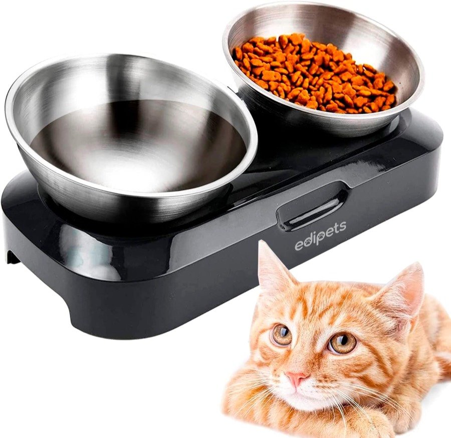 Comedero doble Edipets con un cuenco lleno de pienso junto a un gato