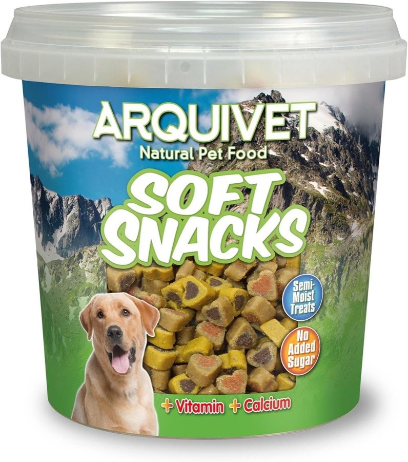 Bote de 800 g de Arquivet Soft Snacks con los corazones de colores en la etiqueta