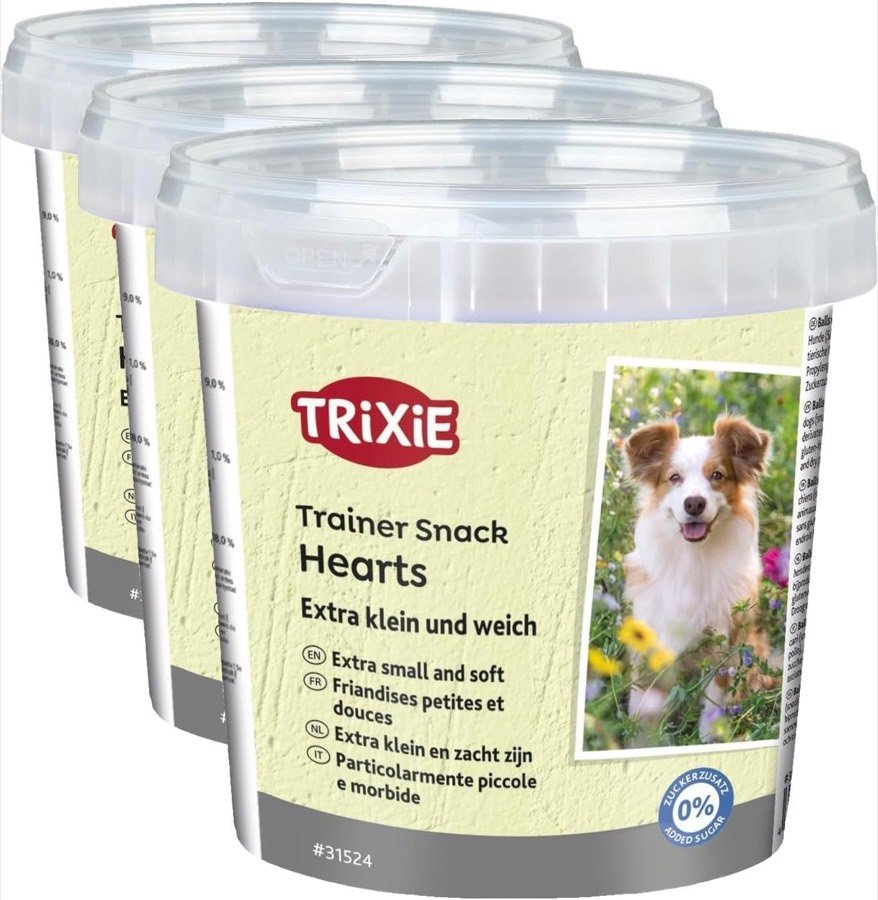 Los tres botes de 200 g de TRIXIE Mini Hearts apilados
