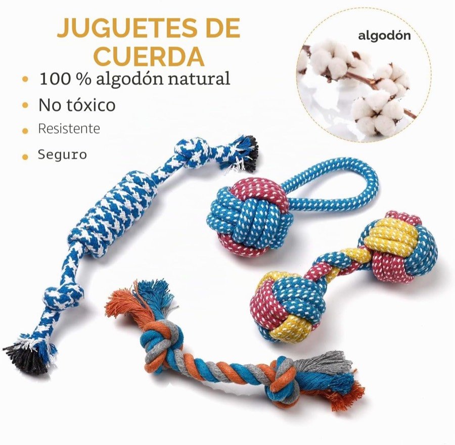 Los cuatro juguetes de cuerda del pack Toozey, de algodón natural trenzado en azul, rojo y amarillo
